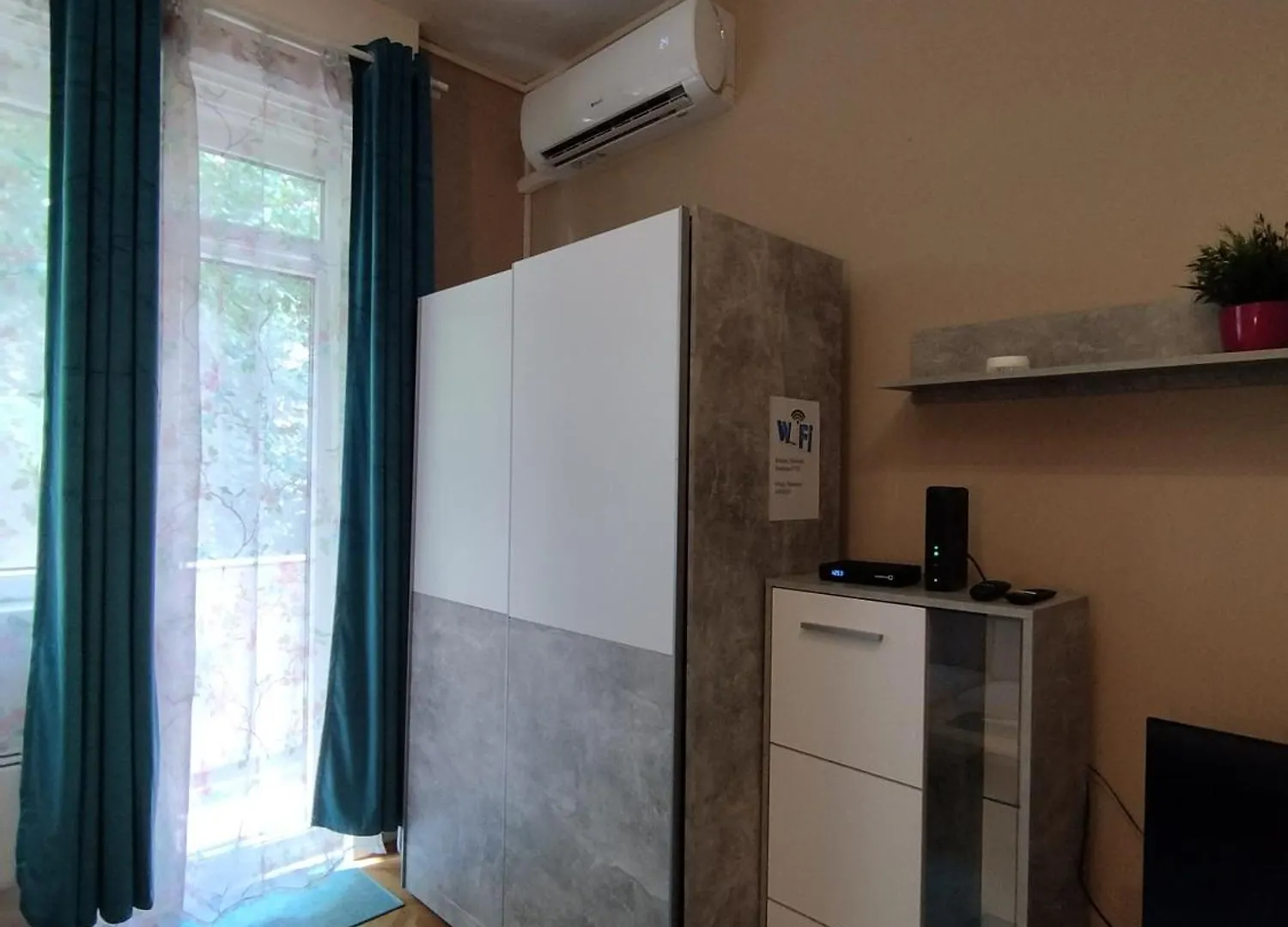 Flower Studio Apartment Budapest