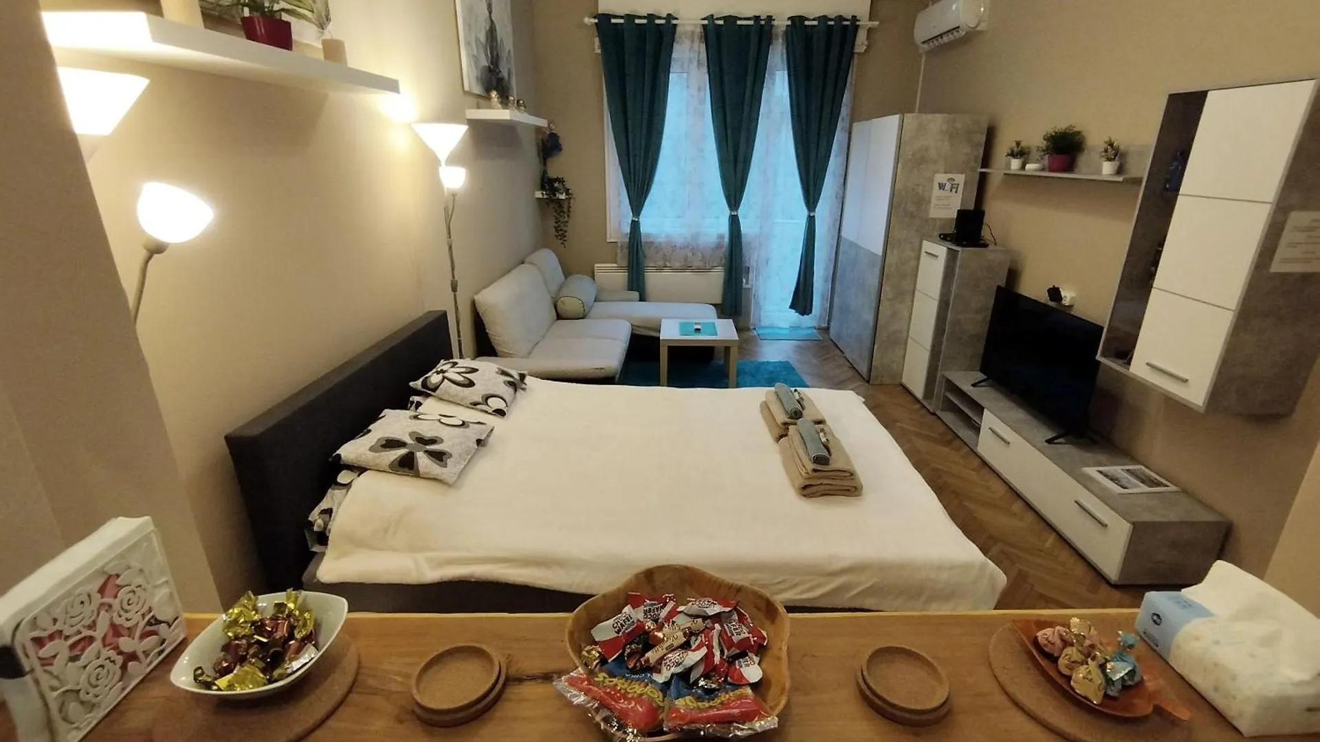 Flower Studio Apartment Budapest